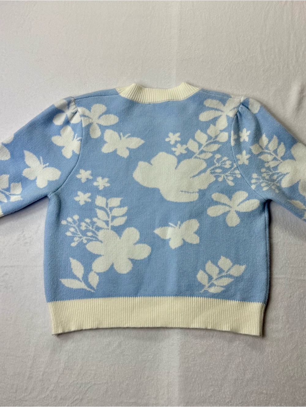 THML Women’s Large Blue & Ivory Floral Butterfly Puff Sleeve Knit Sweater Top - Picture 13 of 13